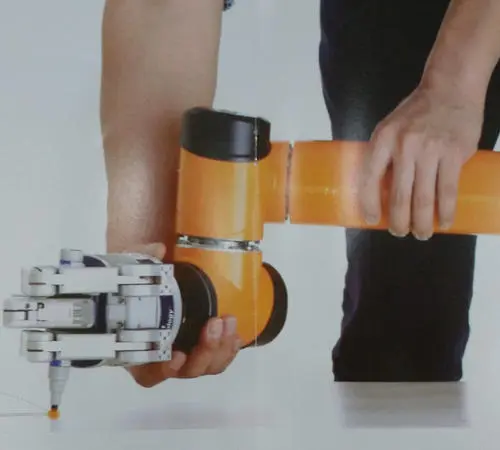 顯揚(yáng)科技亮相央視直播間