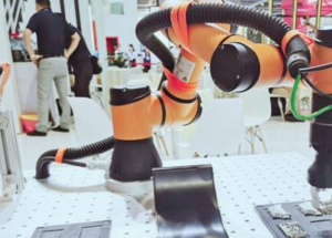 顯揚科技亮相央視直播間