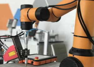 顯揚(yáng)科技亮相央視直播間