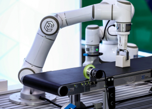 顯揚科技亮相央視直播間